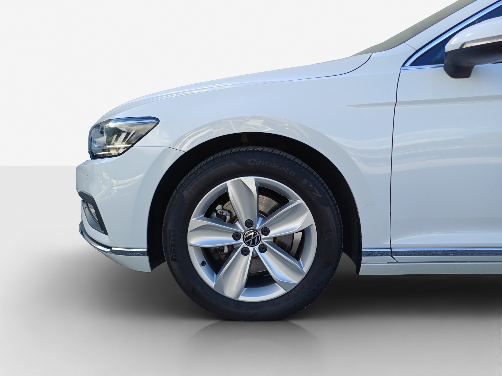 VW Passat 2.0 TDI BMT Elegance 4Motion DSG-image-15