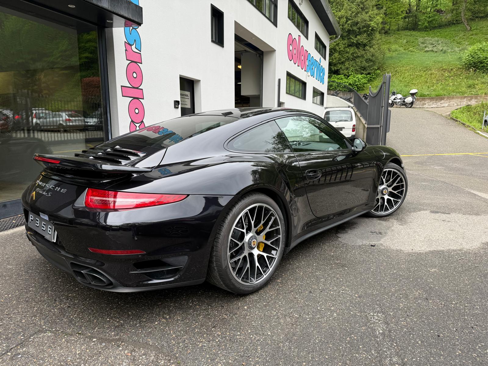 PORSCHE 911 Turbo S PDK-image-3