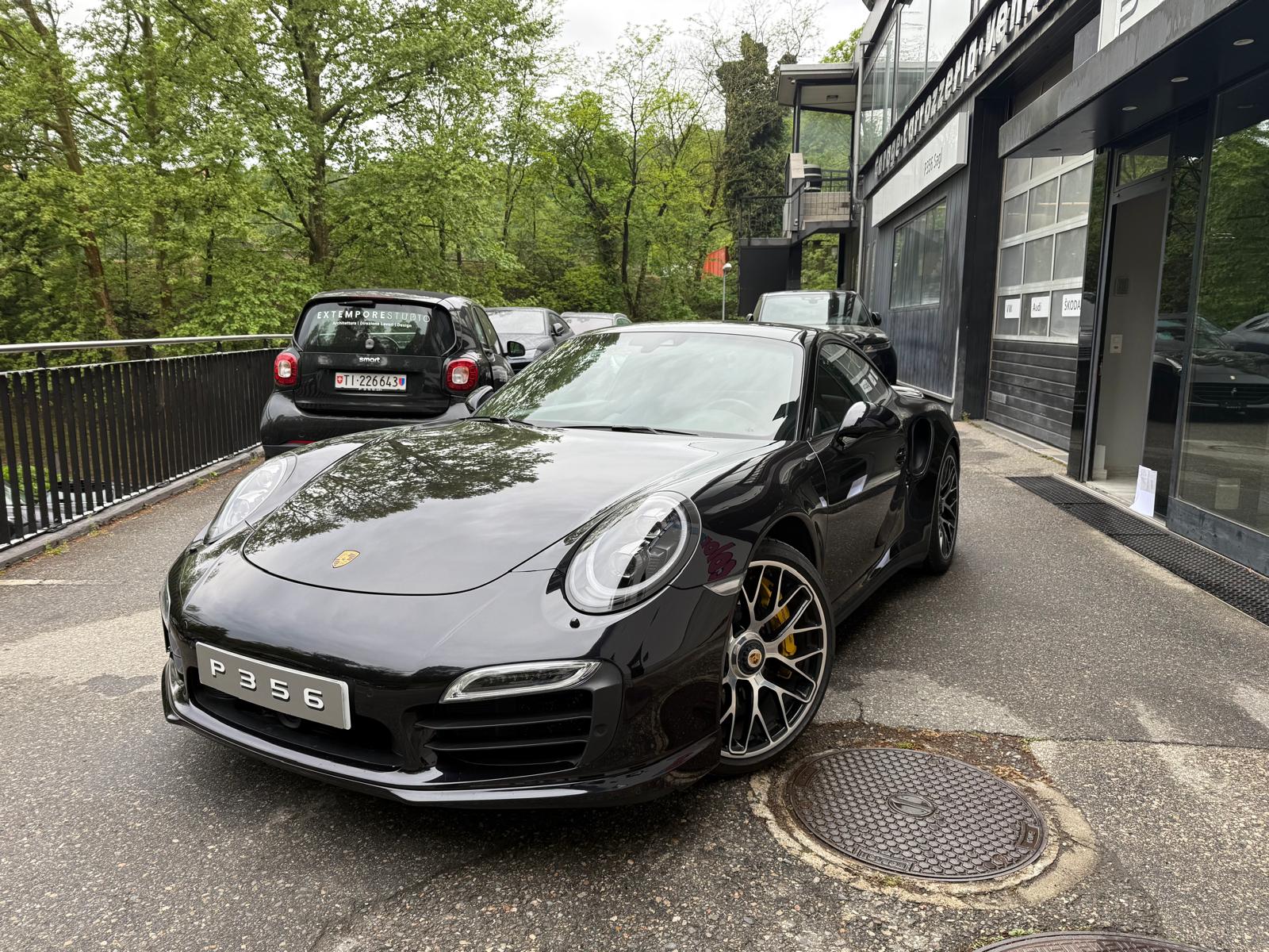 PORSCHE 911 Turbo S PDK-image-0