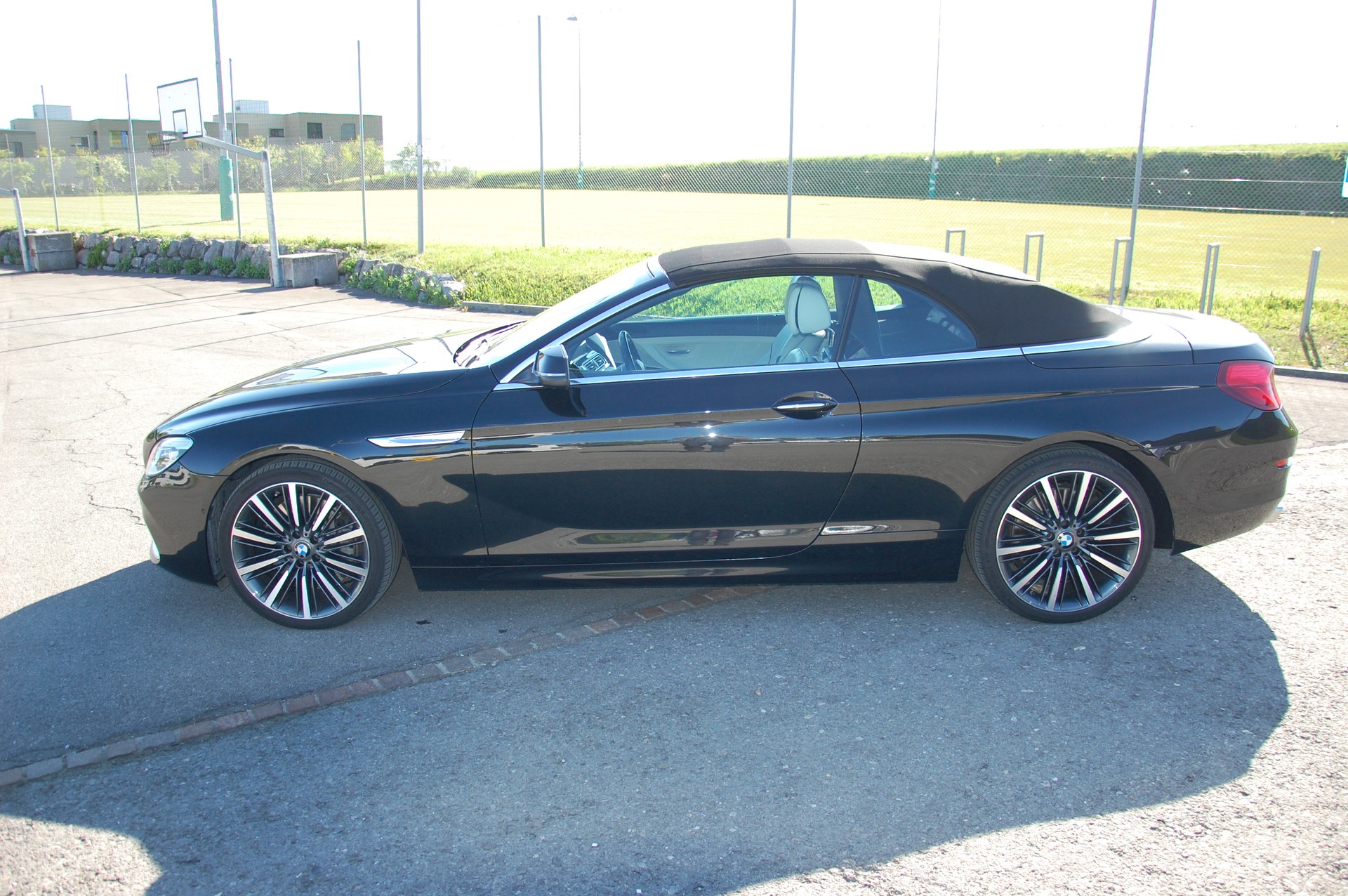 BMW 650i Cabrio xDrive-image-1