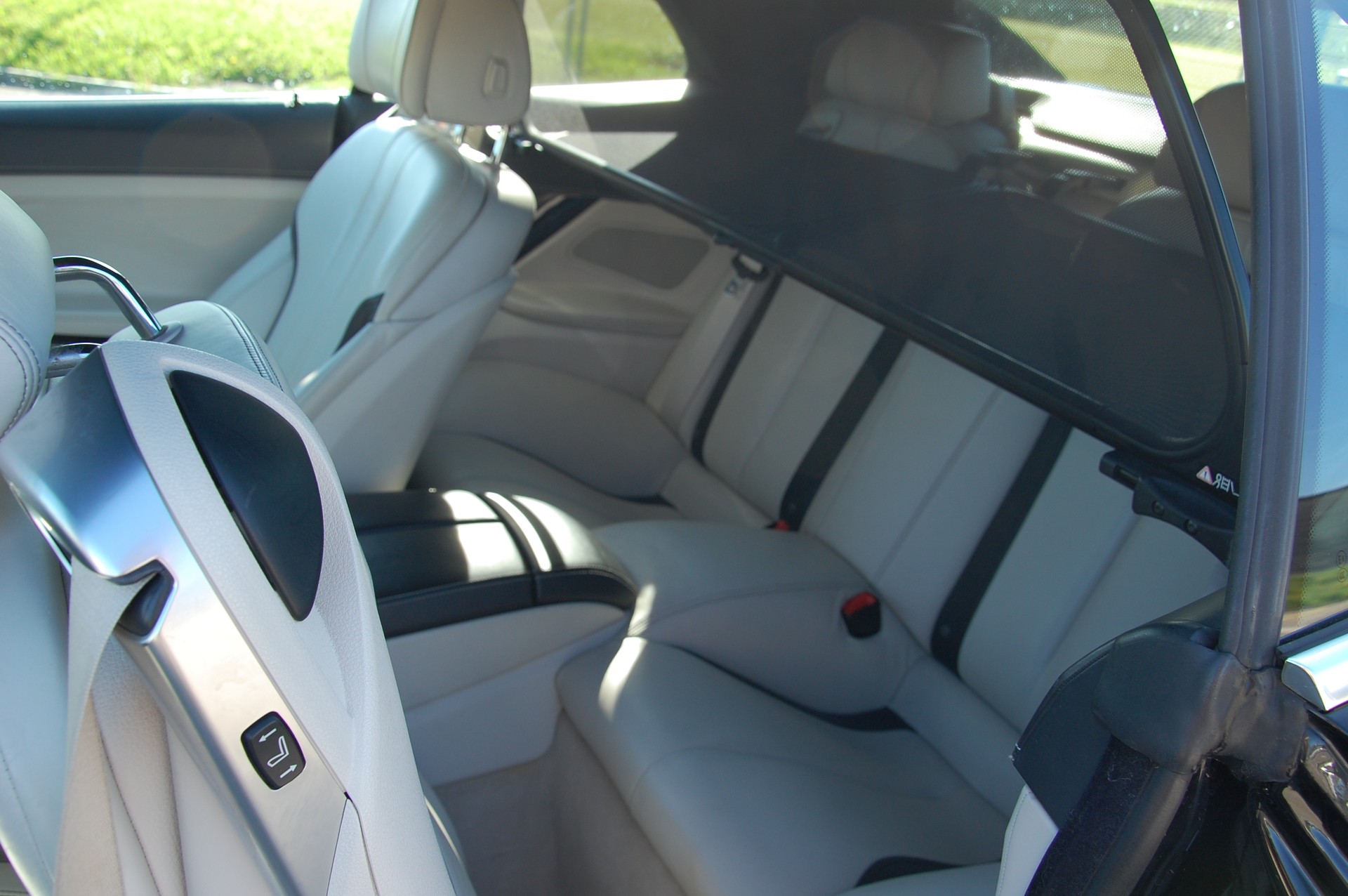 BMW 650i Cabrio xDrive-image-10