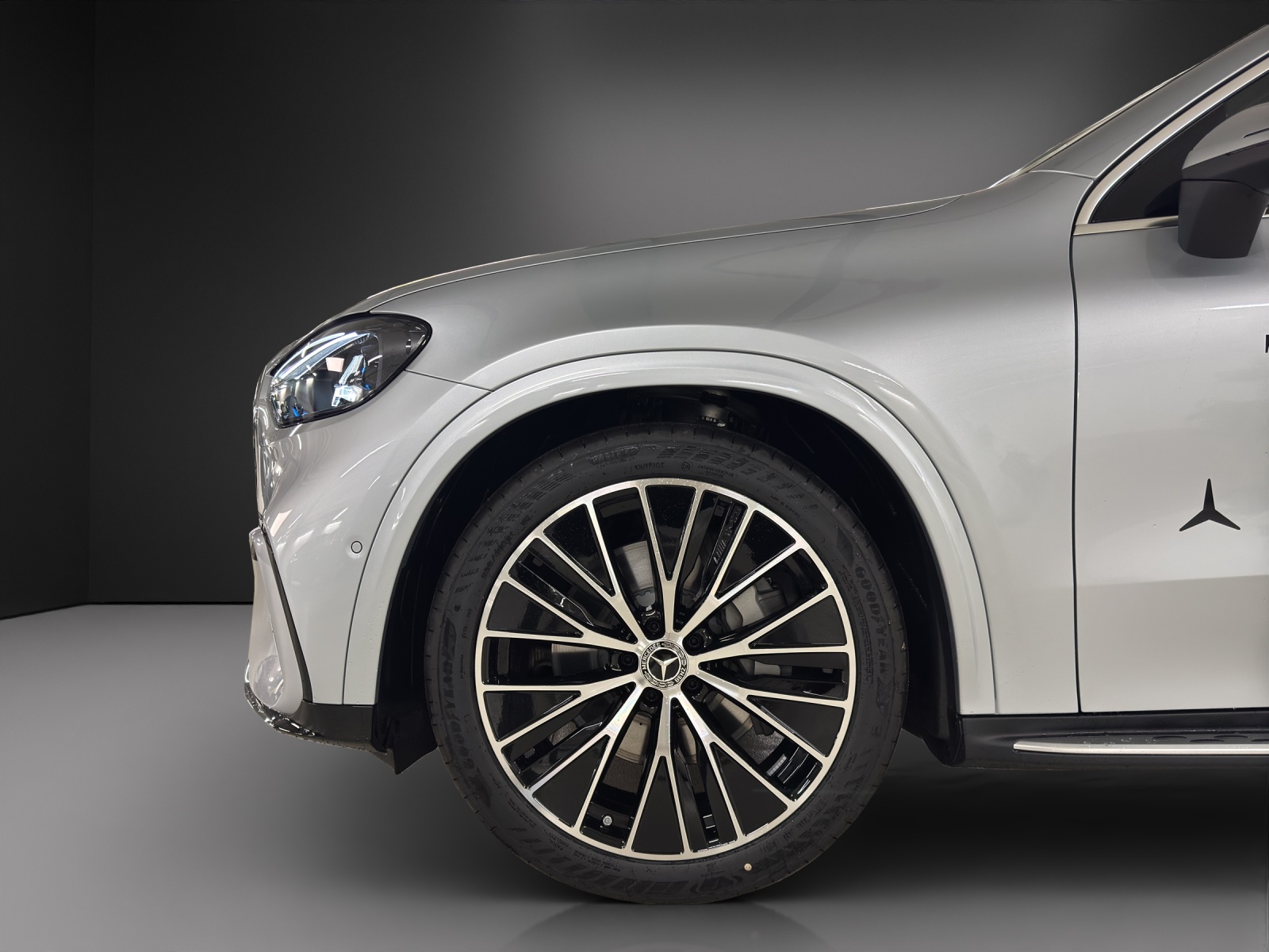 MERCEDES-BENZ GLC 400 4MATIC 94 kWh EQ-image-8