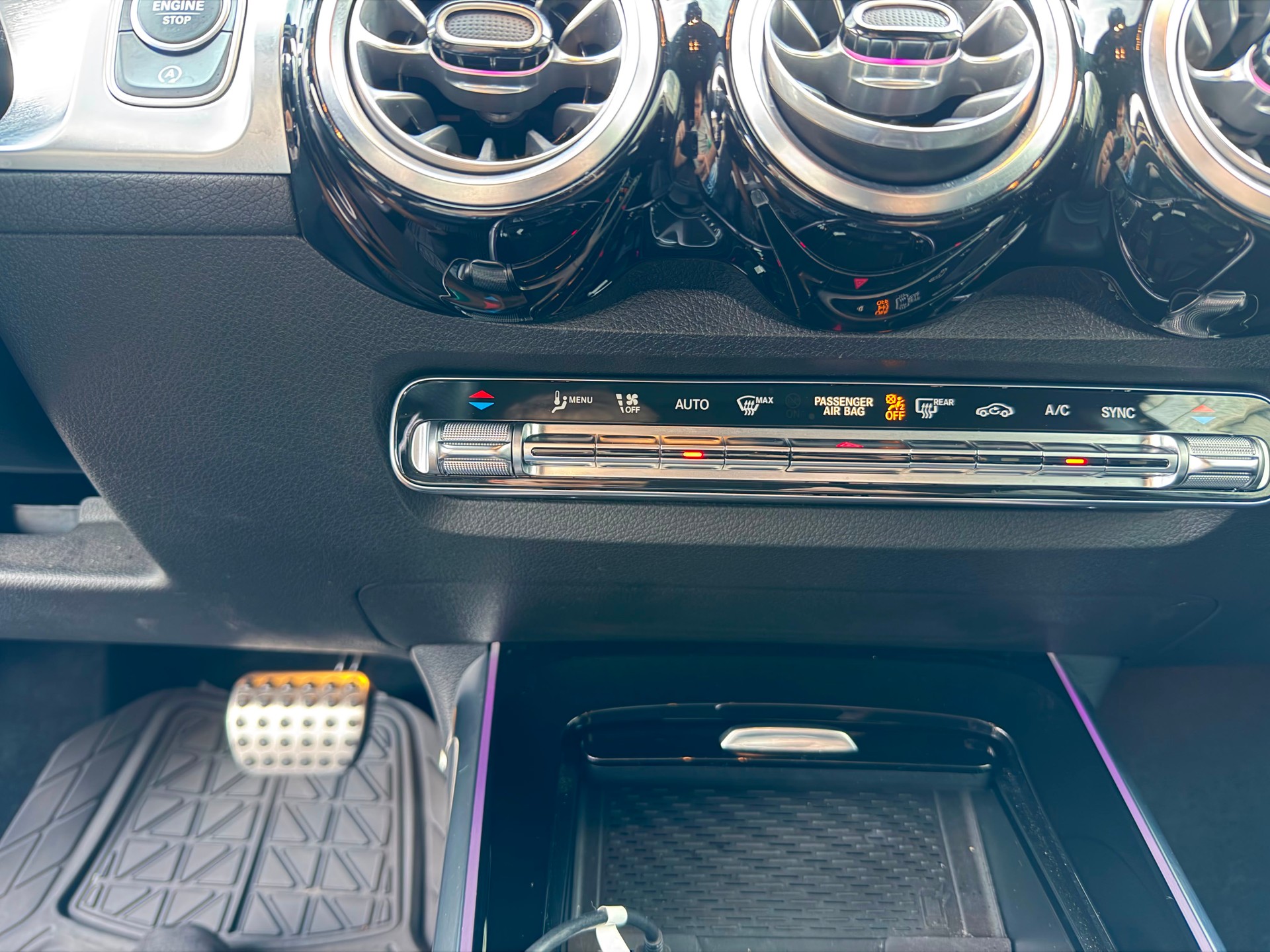 MERCEDES-BENZ GLB 250 AMG Line 4matic-image-13