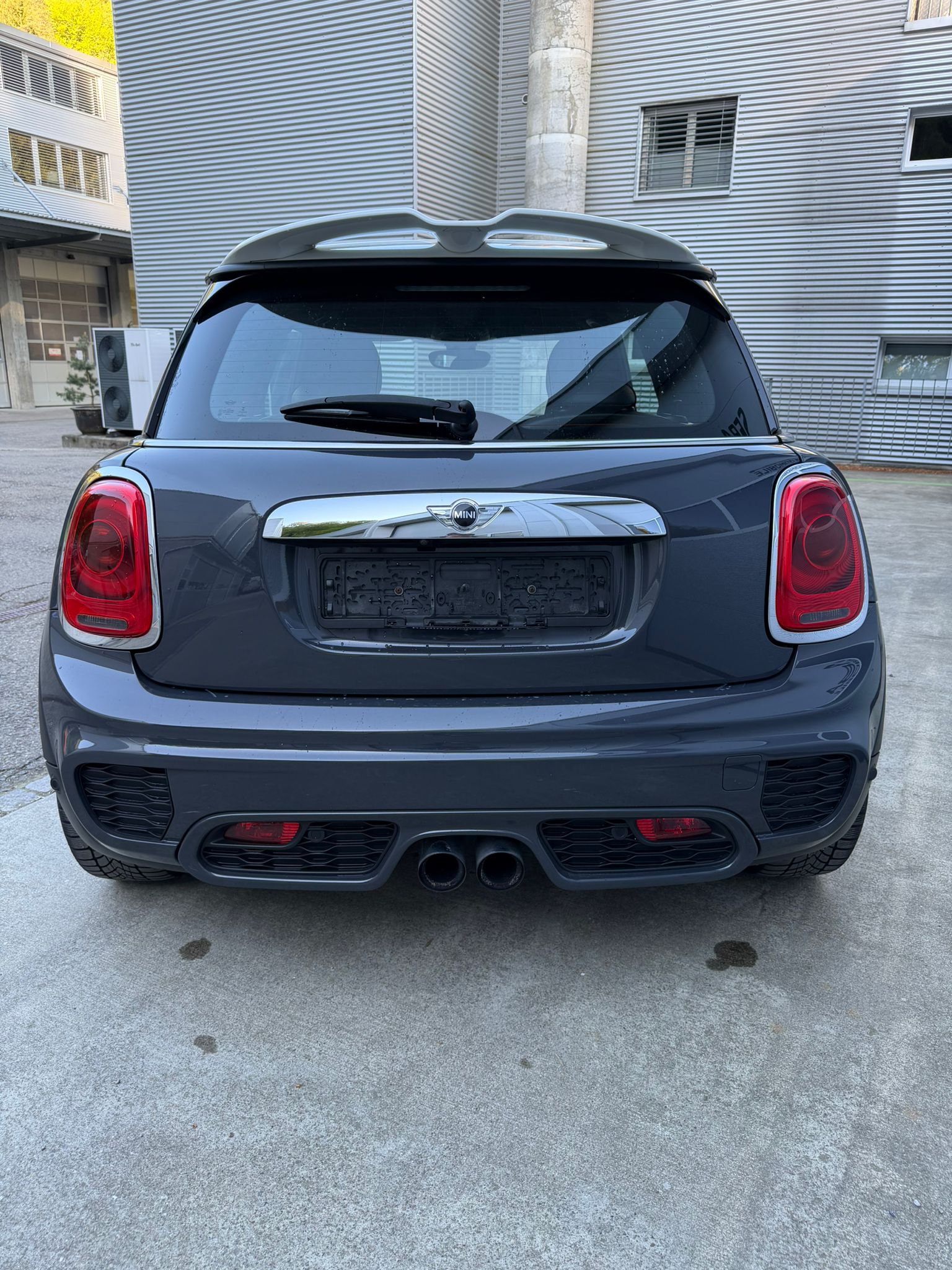 MINI Cooper John Cooper Works Steptronic-image-4