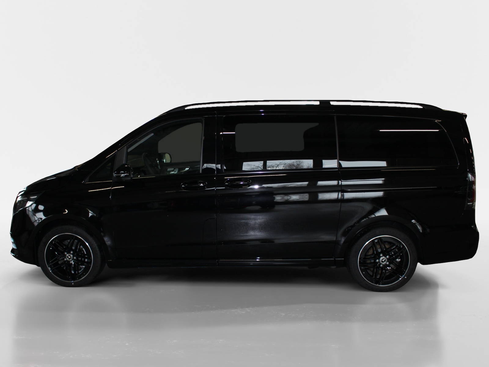 MERCEDES-BENZ V 300 d Swiss Edition 4MATIC-image-2