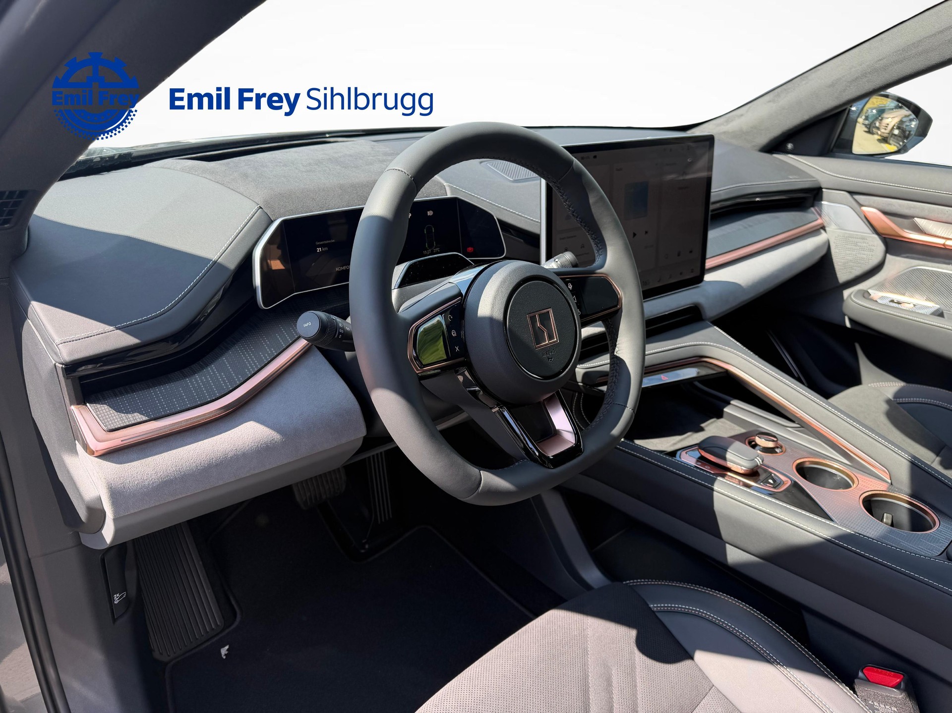 ZEEKR 001 Privilege AWD-showroom-element-3