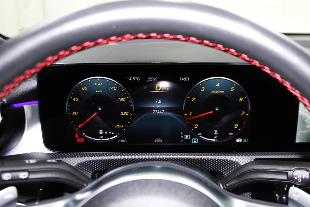 MERCEDES-BENZ A 250 4Matic AMG Line 4Matic 7G-DCT Sport- Paket Black / CH-Fahrzeug-image-14