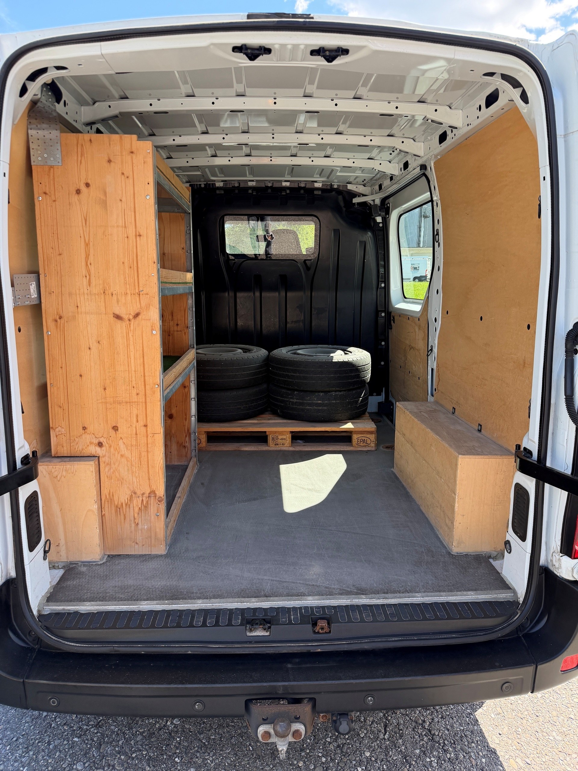 RENAULT 2.3 dCi 130-image-3