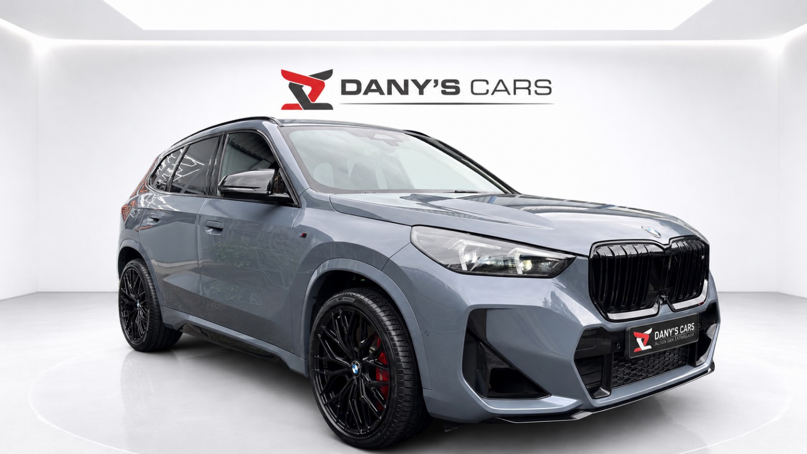 BMW X1 xDrive M35i M Sport Pro Individual-showroom-element-2