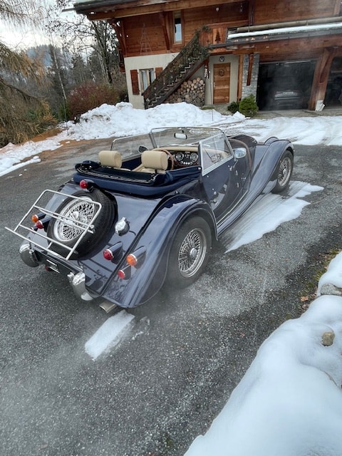 MORGAN Plus 4 2.0 Swiss Pack-image-3