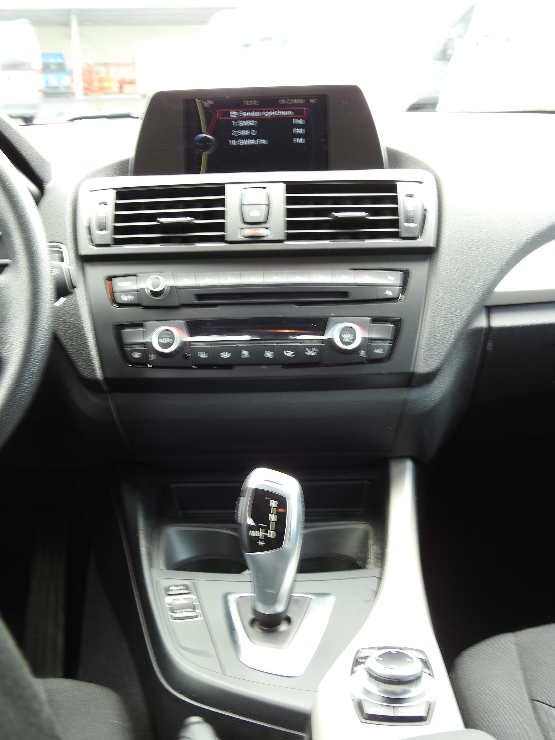 BMW 116d Urban Line Steptronic-image-16