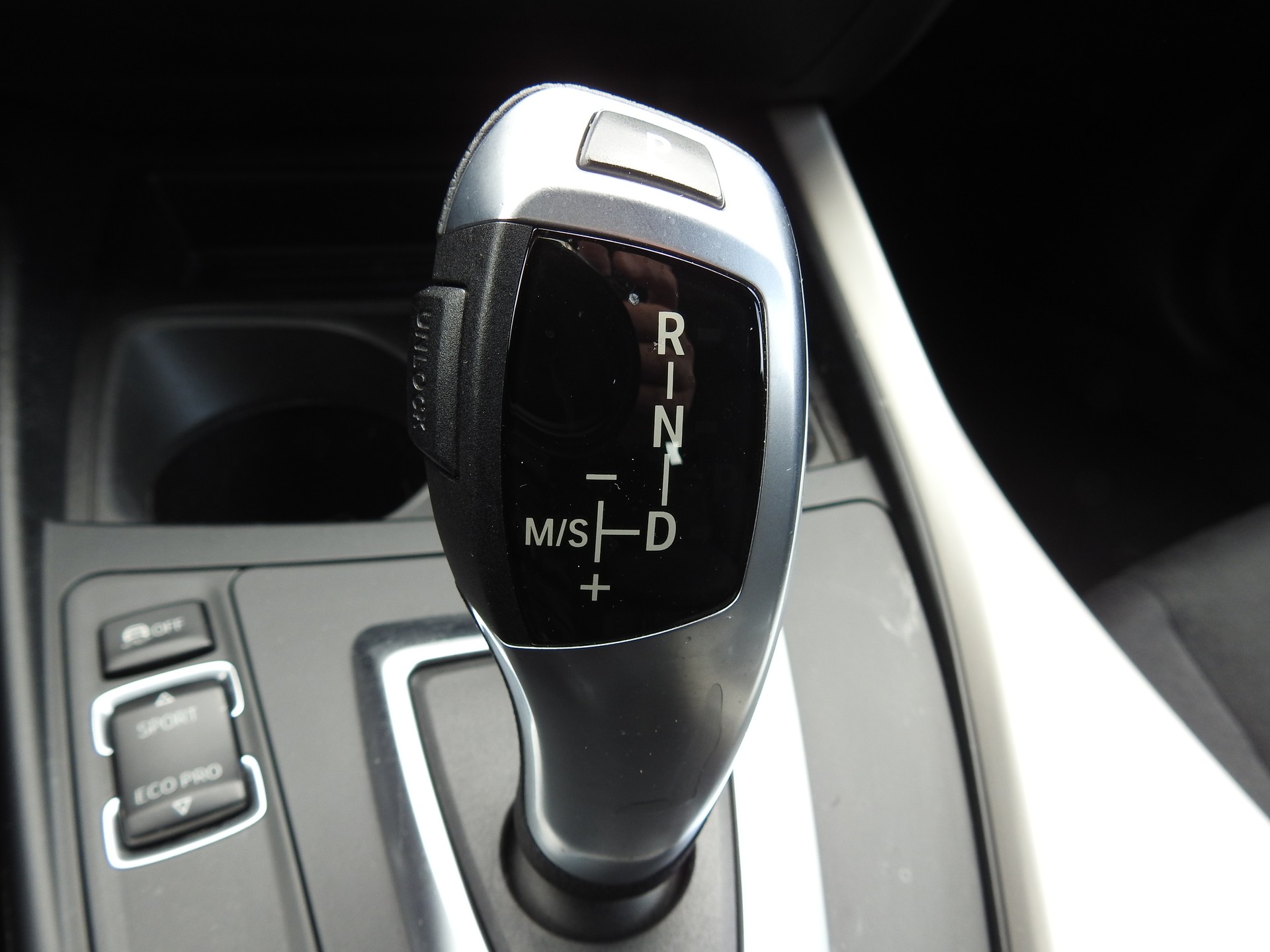 BMW 116d Urban Line Steptronic-image-19