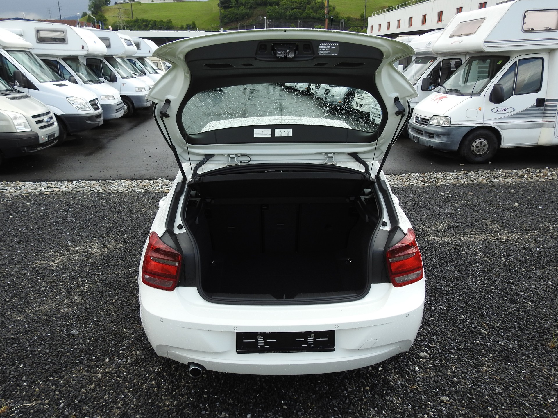 BMW 116d Urban Line Steptronic-image-11
