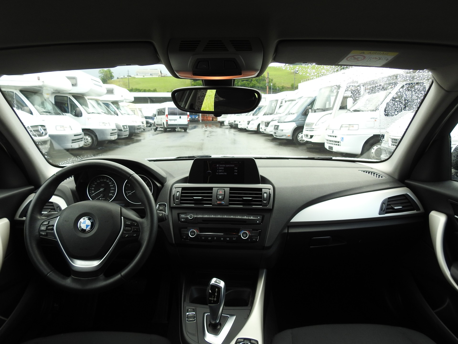 BMW 116d Urban Line Steptronic-image-15
