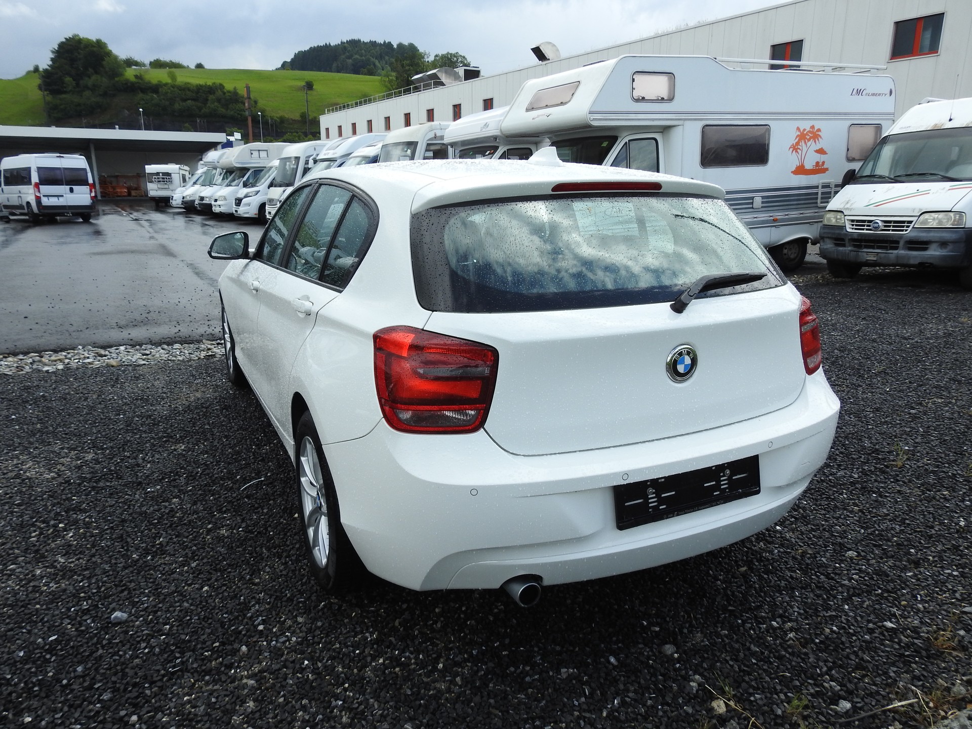 BMW 116d Urban Line Steptronic-showroom-element-3
