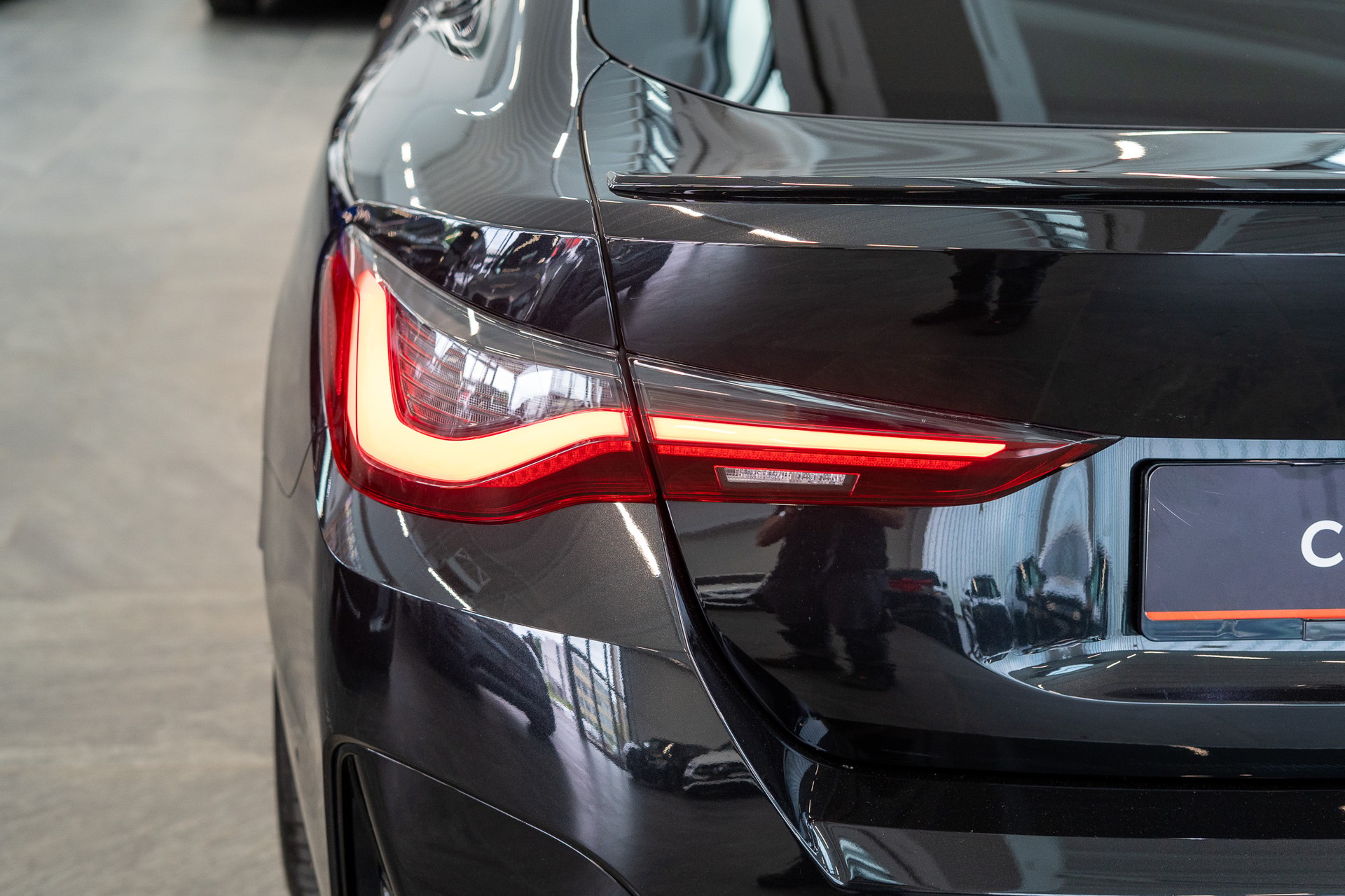 BMW M440i xDrive Gran Coupé M Sport Pro / LCI / Glasdach / 360°Kamera / HeadUp-image-5