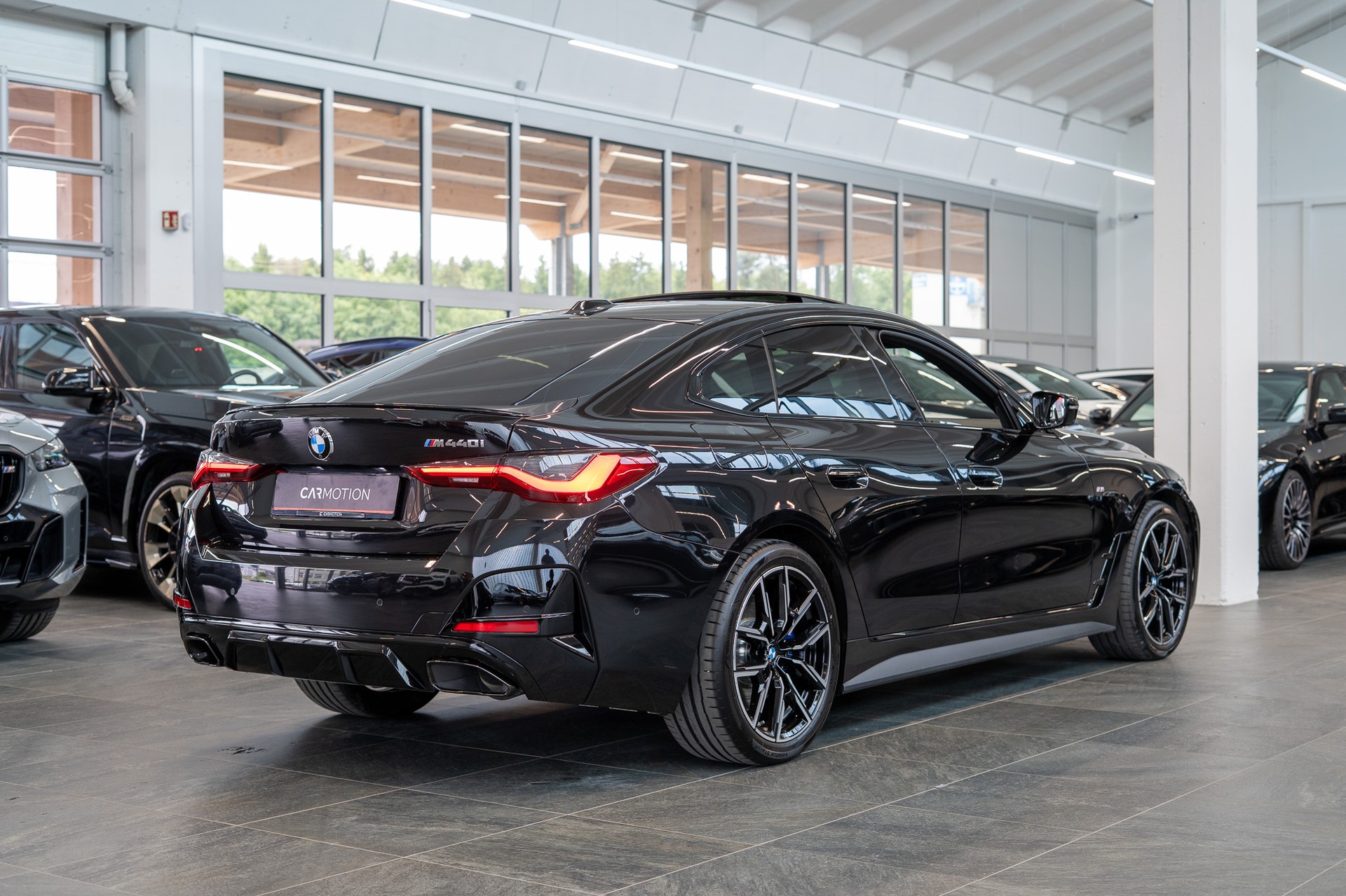 BMW M440i xDrive Gran Coupé M Sport Pro / LCI / Glasdach / 360°Kamera / HeadUp-image-3