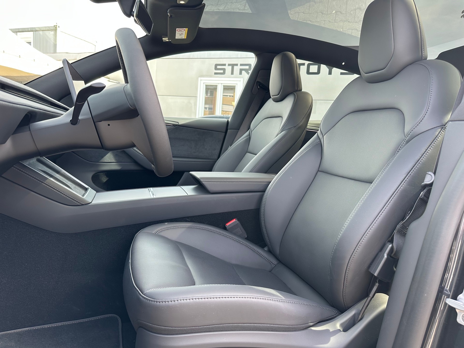TESLA Model Y Premium AWD Maximale Reichweite 2026-image-8