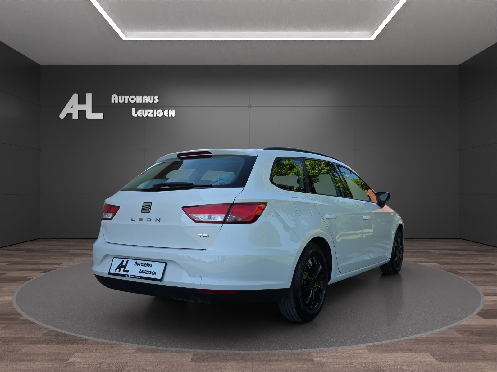SEAT Leon ST 1.2 TSI Style-image-4