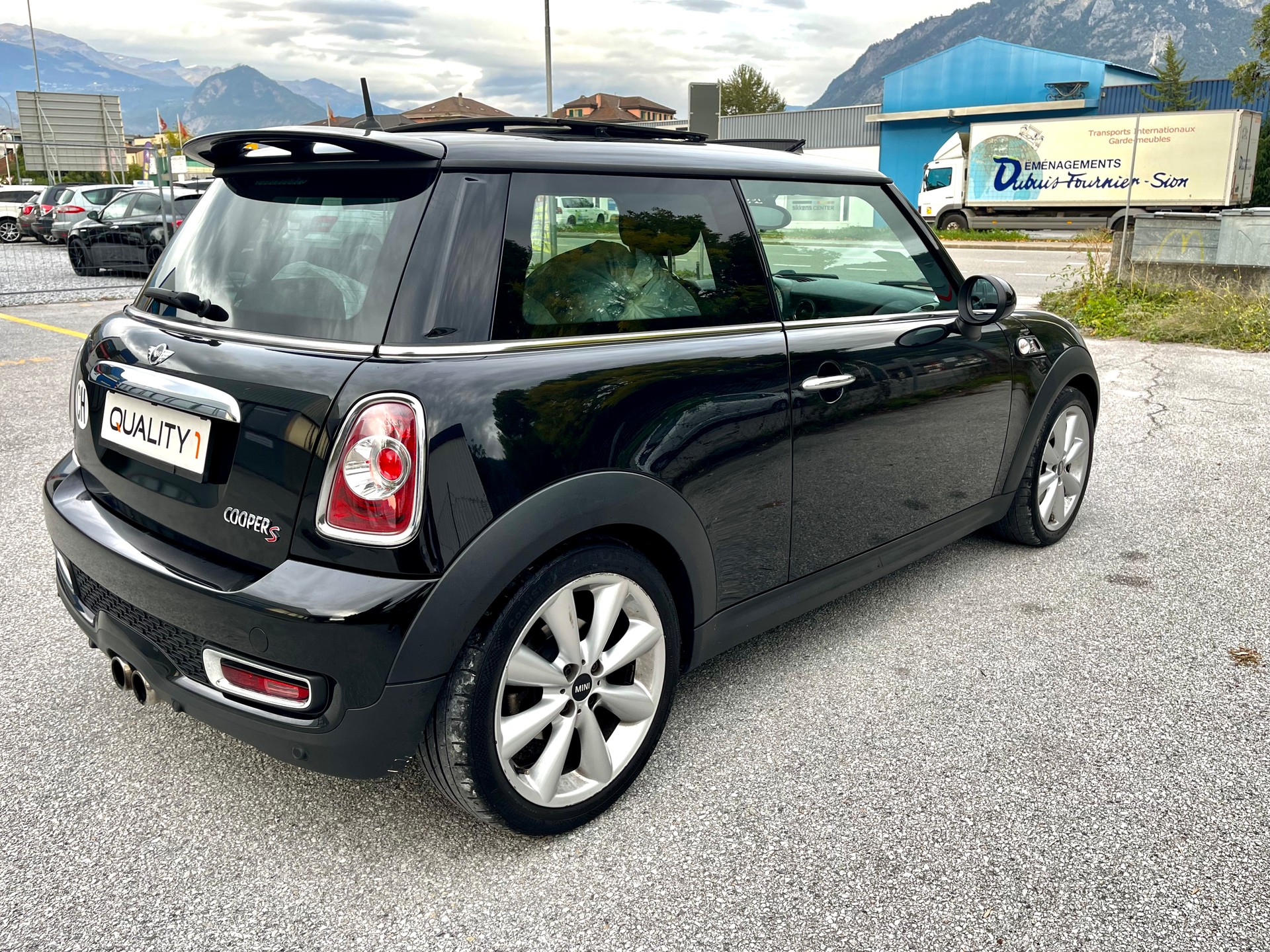 MINI Cooper S-image-10