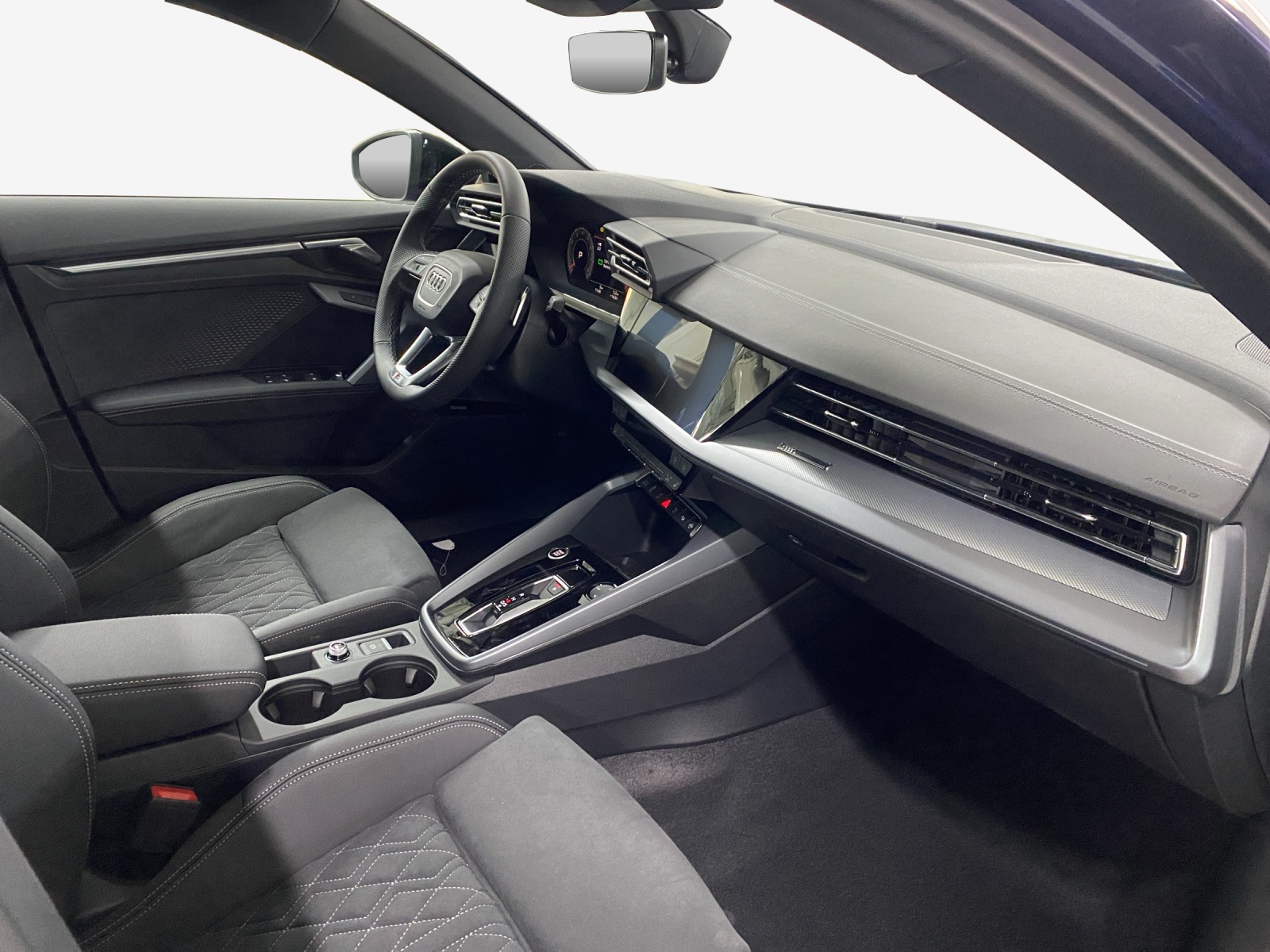 AUDI A3 Sportback TFSI 110 kW S line S tronic-image-13