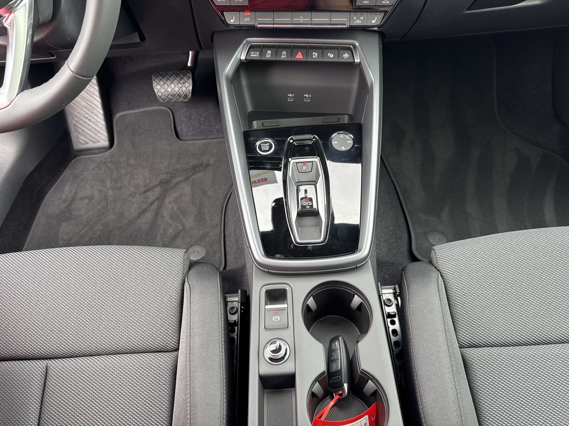 AUDI A3 Sportback 40 TFSi quattro S Line S-Tronic Automat-image-11