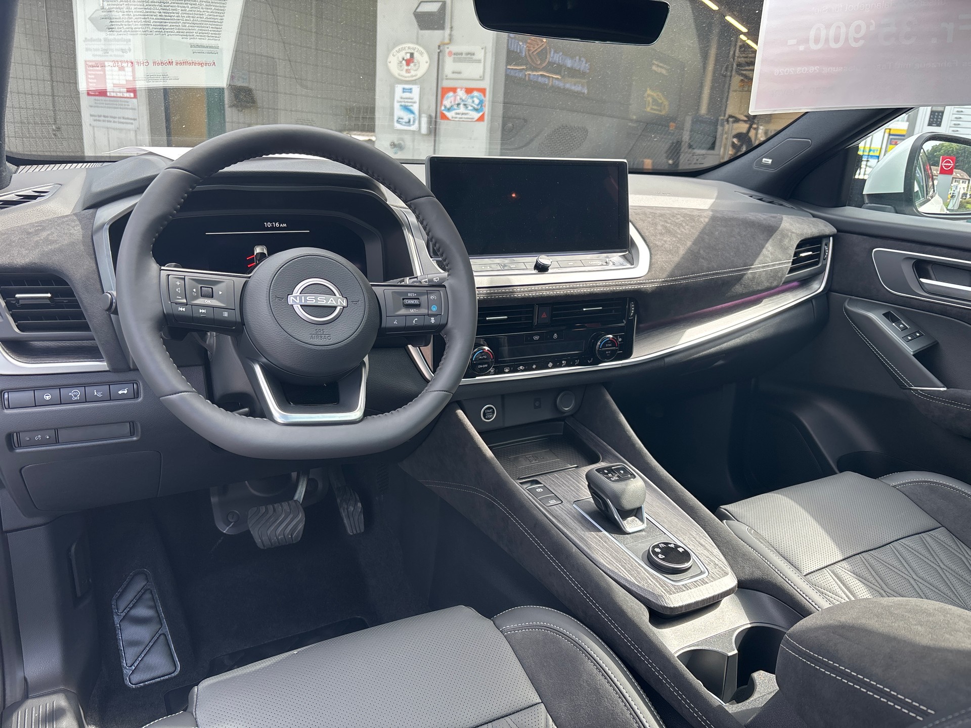 NISSAN Qashqai 1.3 DIG-T MHEV Tekna+ Xtronic 4x4-image-8
