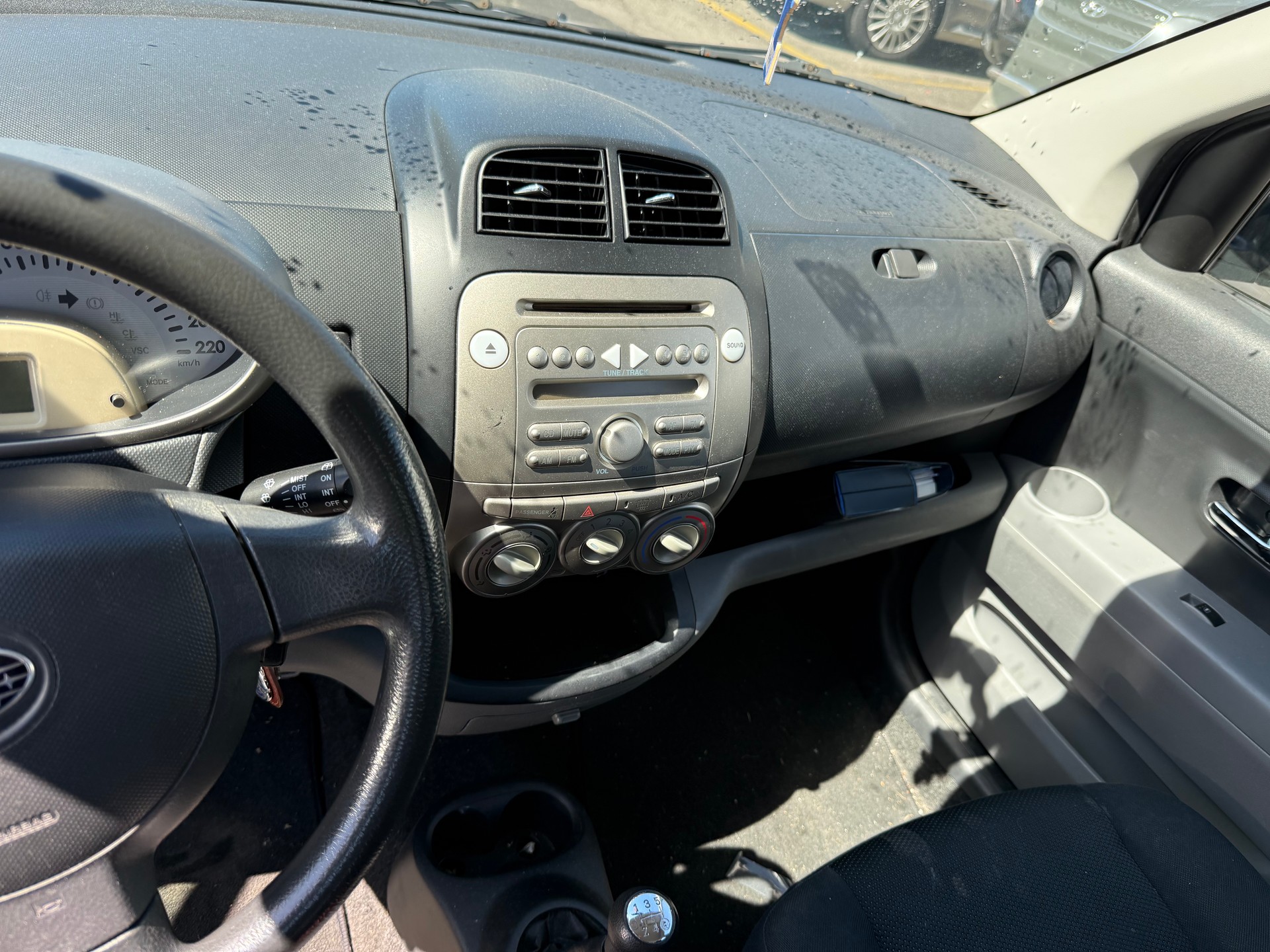 SUBARU Justy 1.0-image-8