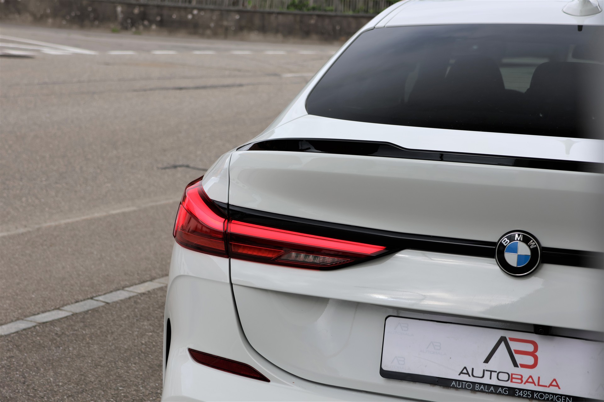 BMW M235i Gran Coupé xDrive Steptronic (CH)-image-5