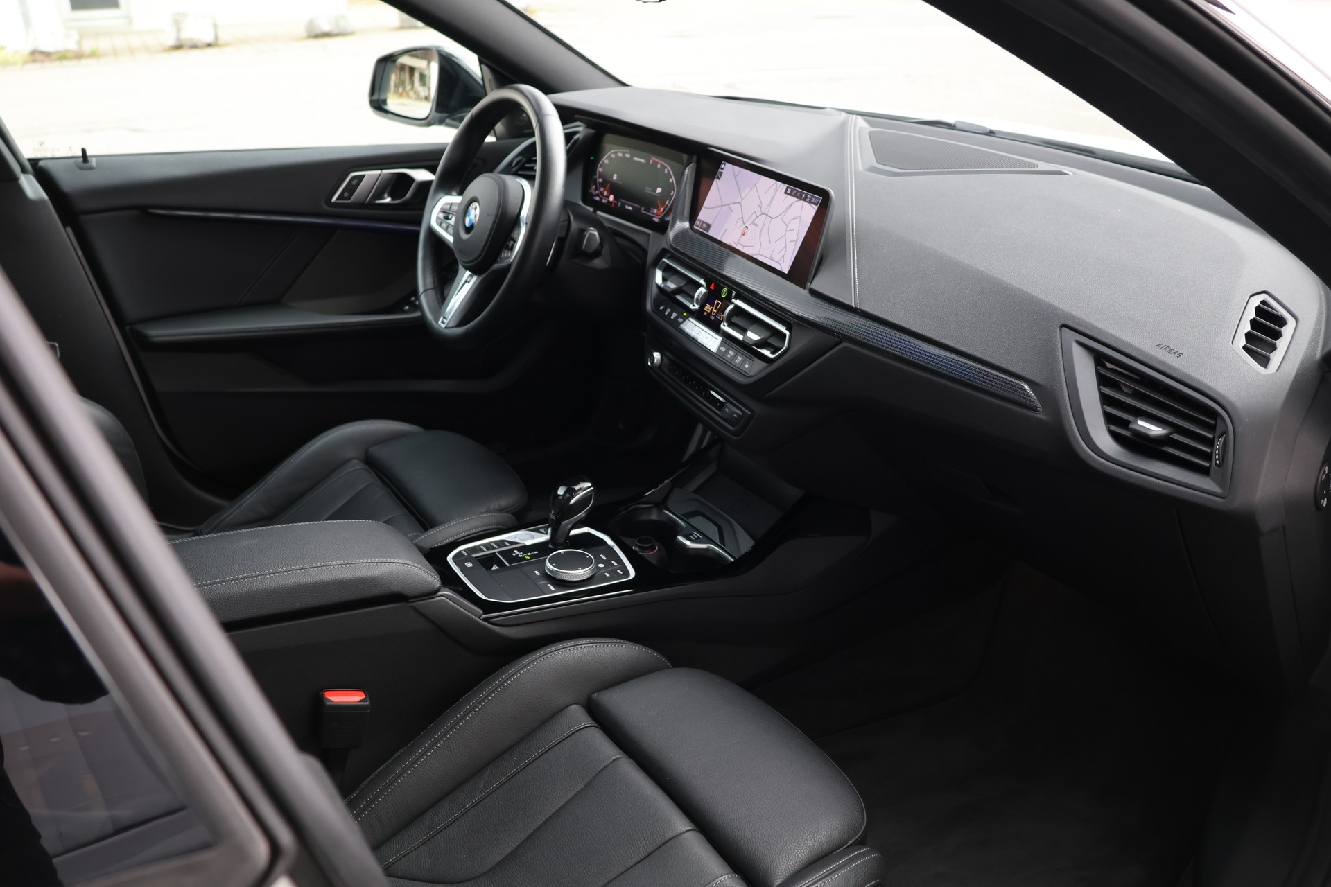 BMW M235i Gran Coupé xDrive Steptronic (CH)-image-18