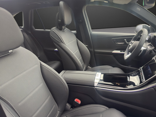 MERCEDES-BENZ GLC 300 4Matic 9G-Tronic-image-7