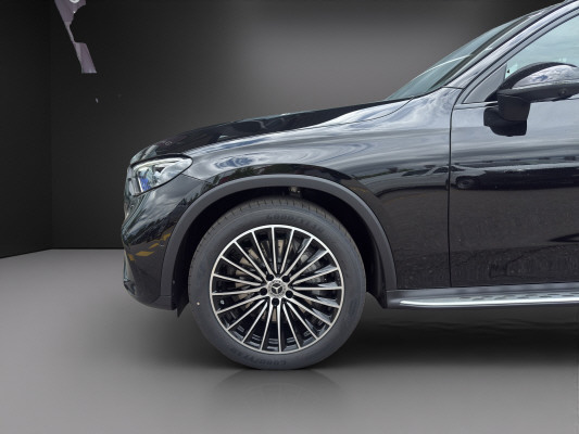 MERCEDES-BENZ GLC 300 4Matic 9G-Tronic-image-5