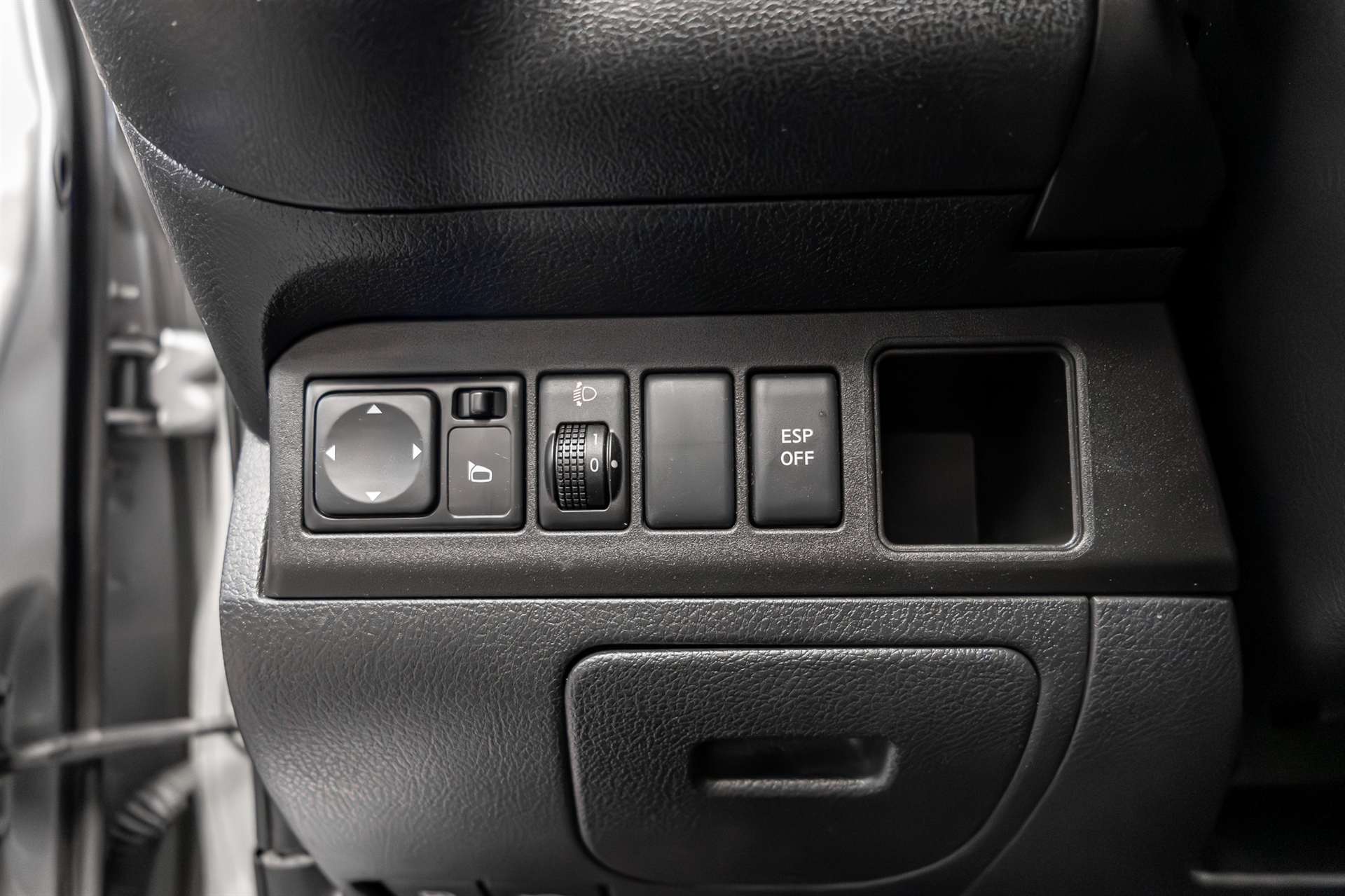 NISSAN Note 1.6 tekna Automatic-image-17