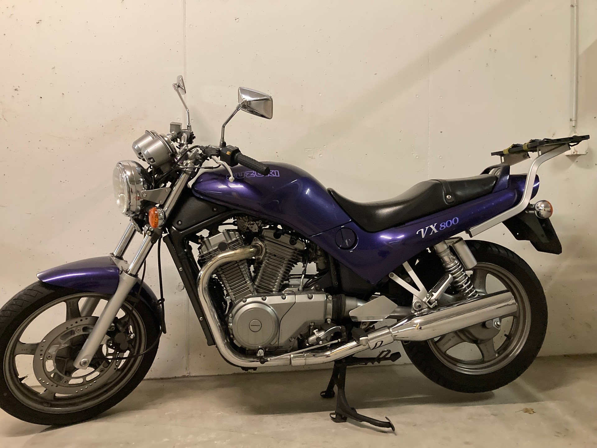 SUZUKI VX 800