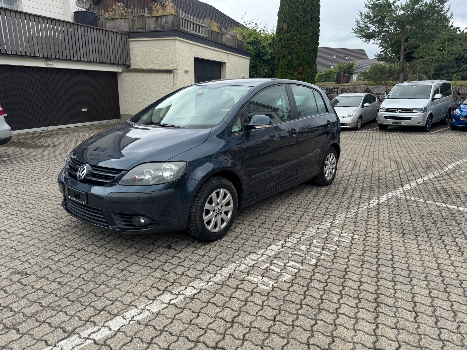 VW Golf Plus 1.6 FSI Comfortline-image-1