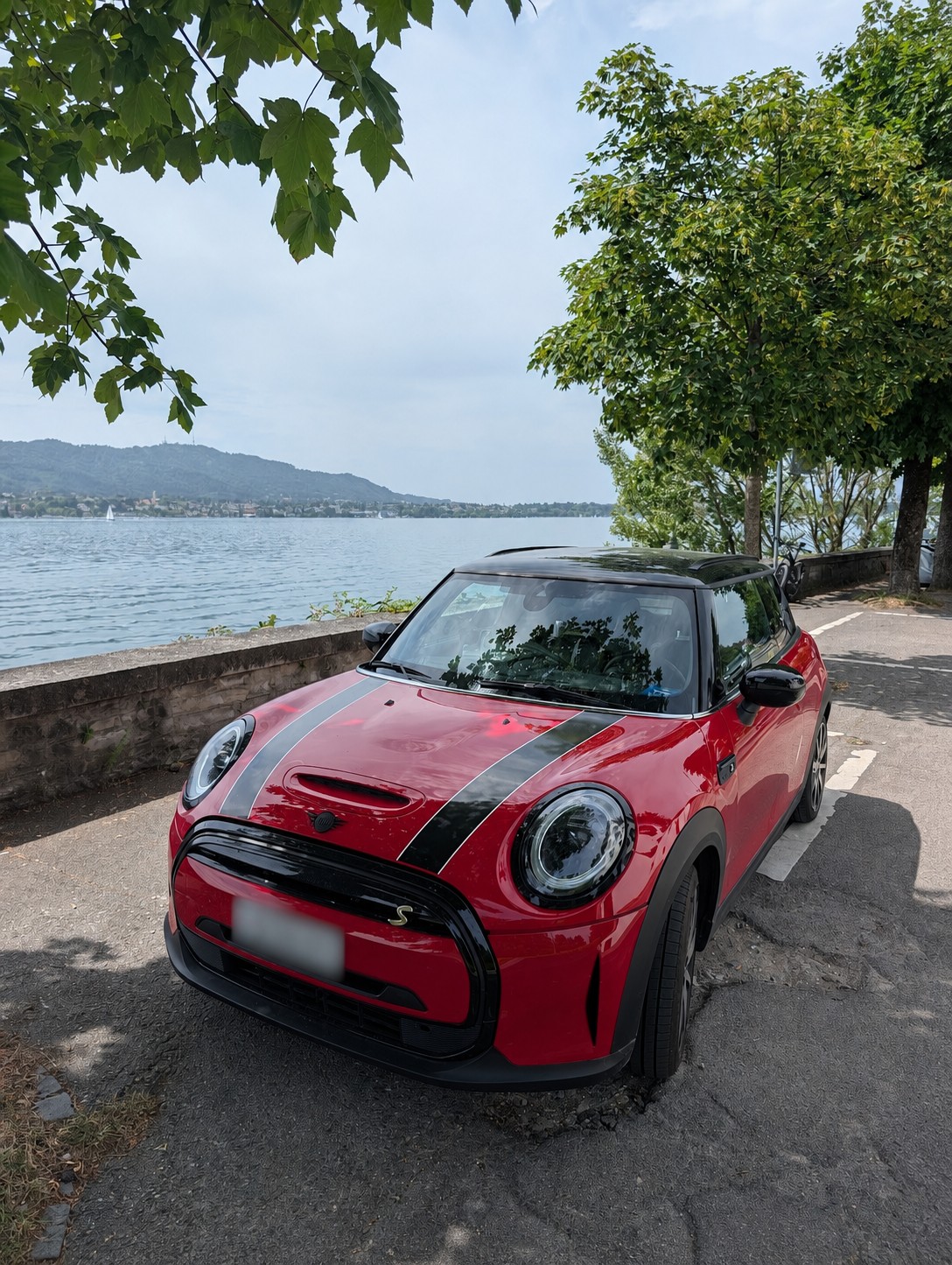 MINI Cooper SE-image-0