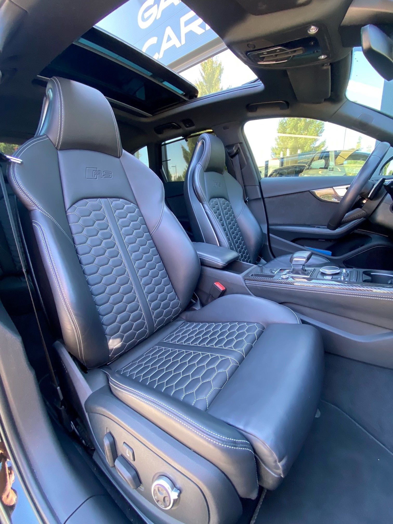 AUDI RS4 Avant 2.9 TFSI quattro tiptronic-image-10