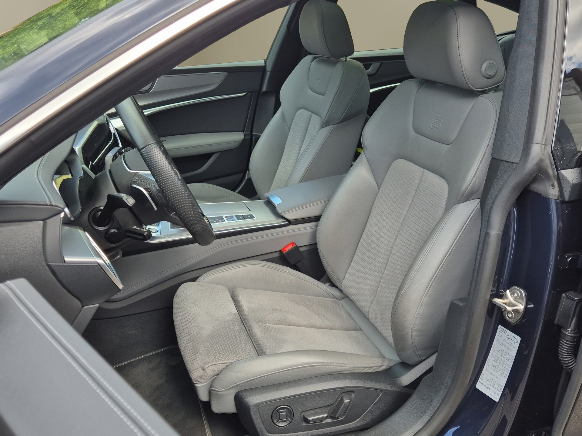 AUDI A7 Sportback 50 TDI quattro S-tronic-image-8