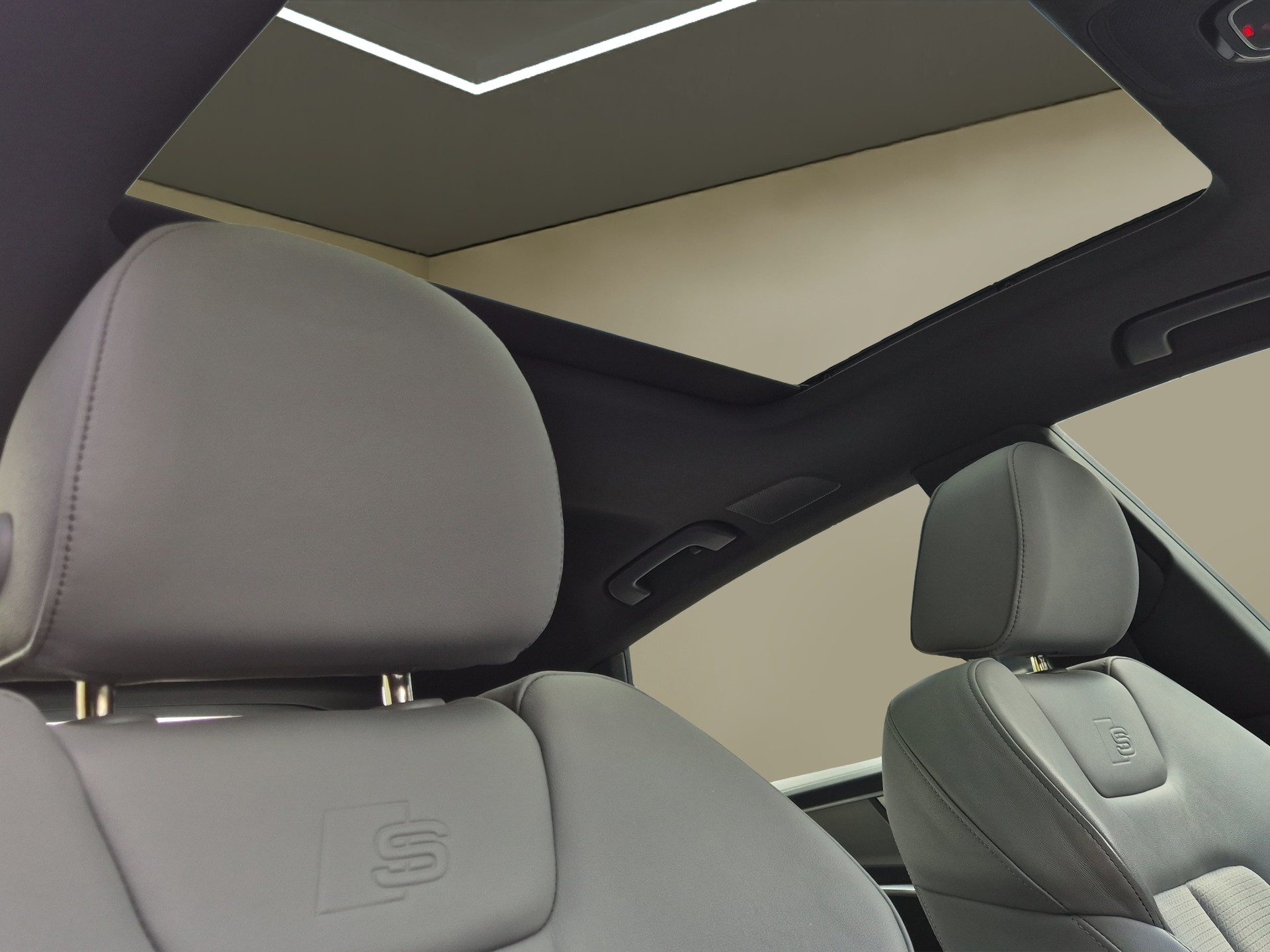 AUDI A7 Sportback 50 TDI quattro S-tronic-image-22