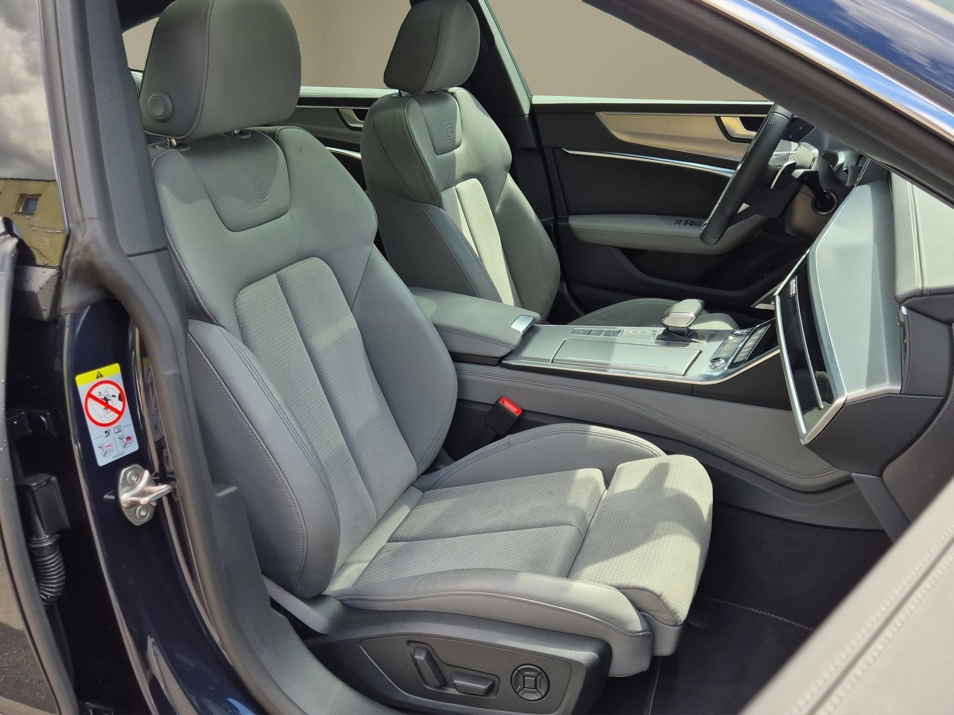 AUDI A7 Sportback 50 TDI quattro S-tronic-image-16