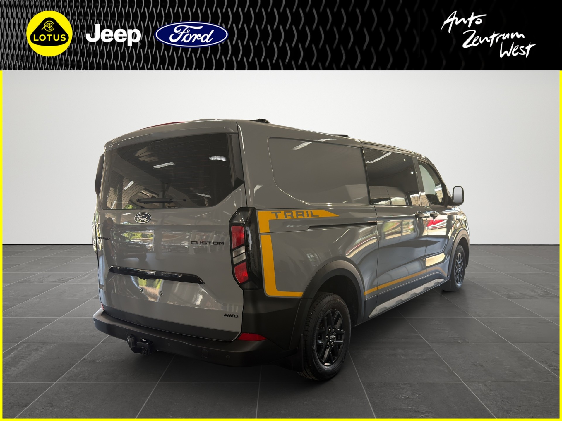 FORD Transit Custom Van 320 L2H1 Sport Automat 4x4-image-4