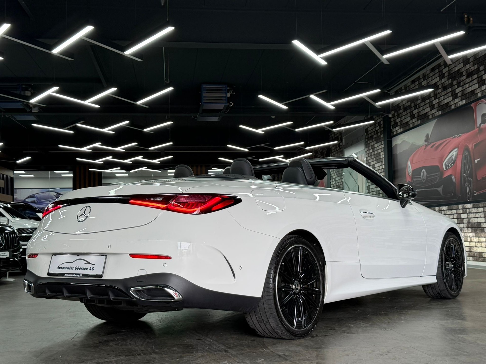 MERCEDES-BENZ CLE 180 AMG Line Cabrio 9G-Tronic-image-4