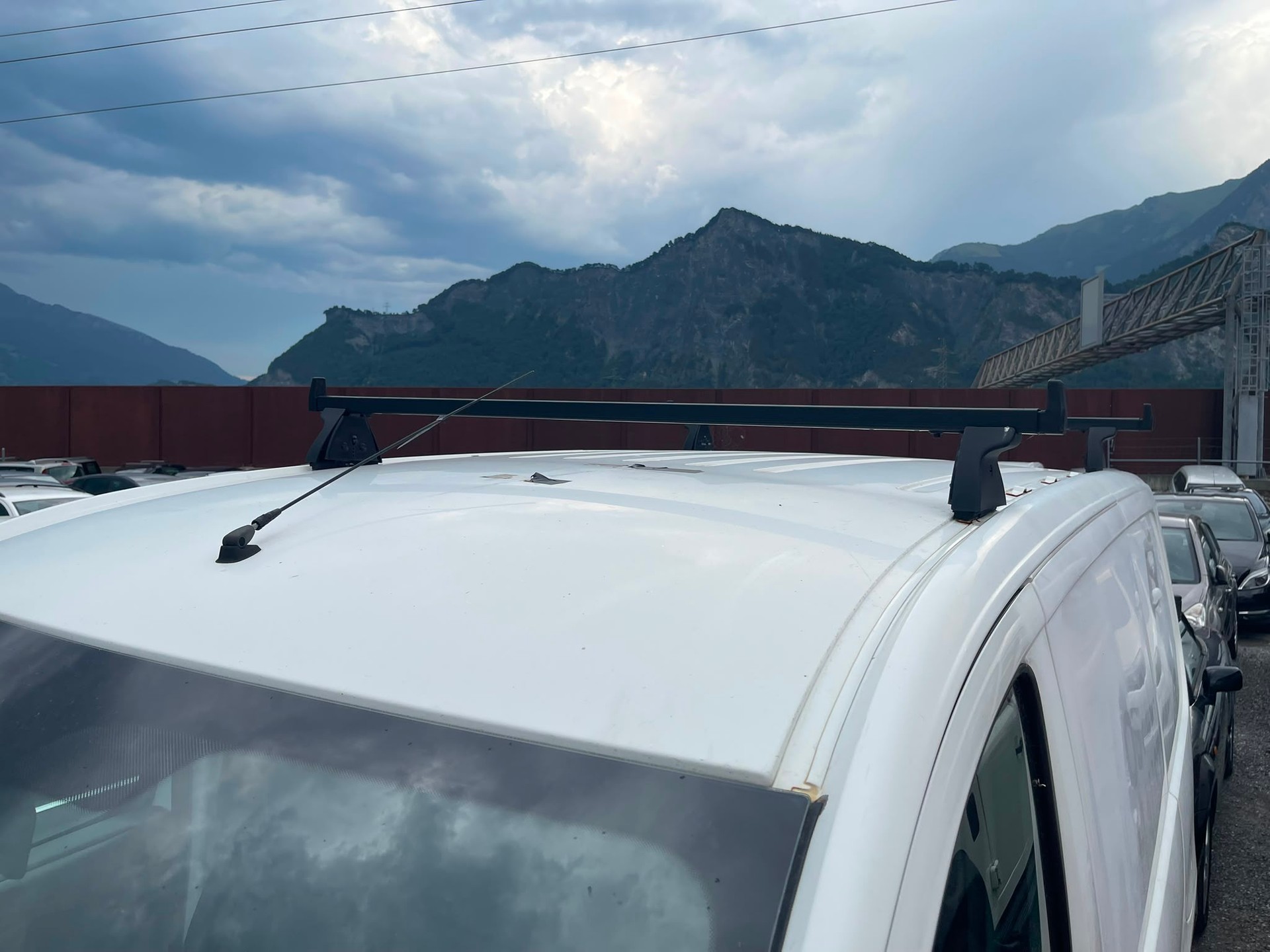 TOYOTA Proace 1.6D Glass Van Terra L2H1-image-12