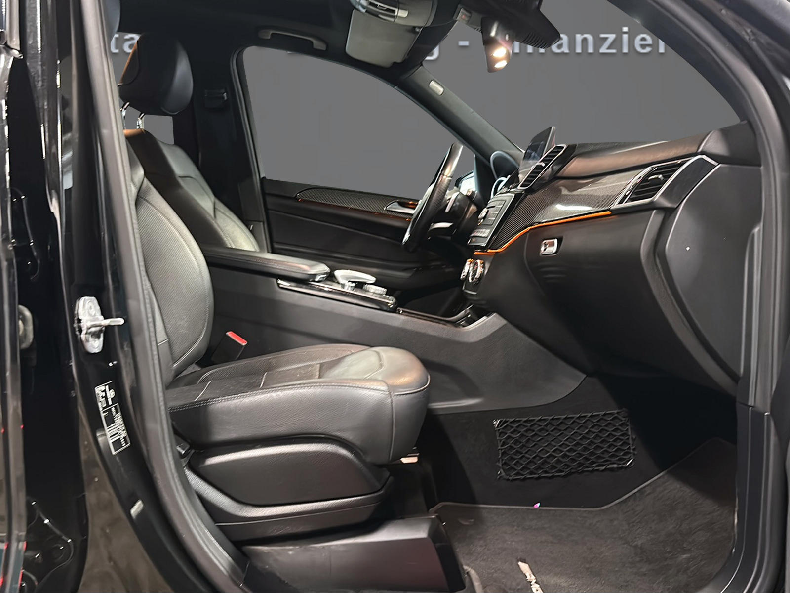 MERCEDES-BENZ GLE 43 AMG Executive 4Matic 9G-Tronic-image-10