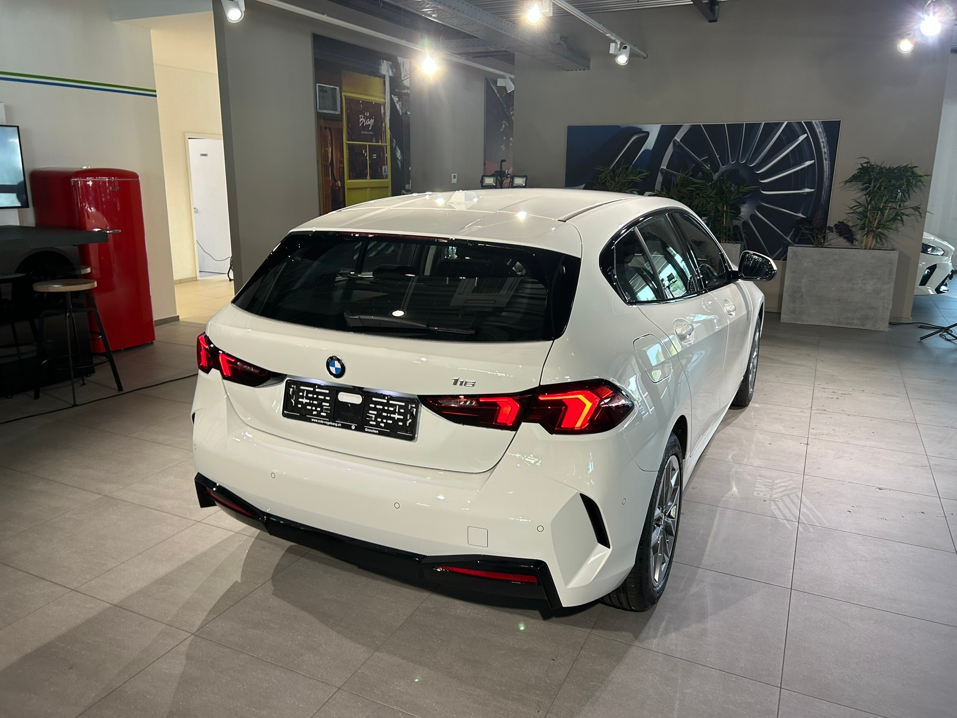 BMW 116 Steptronic-image-13