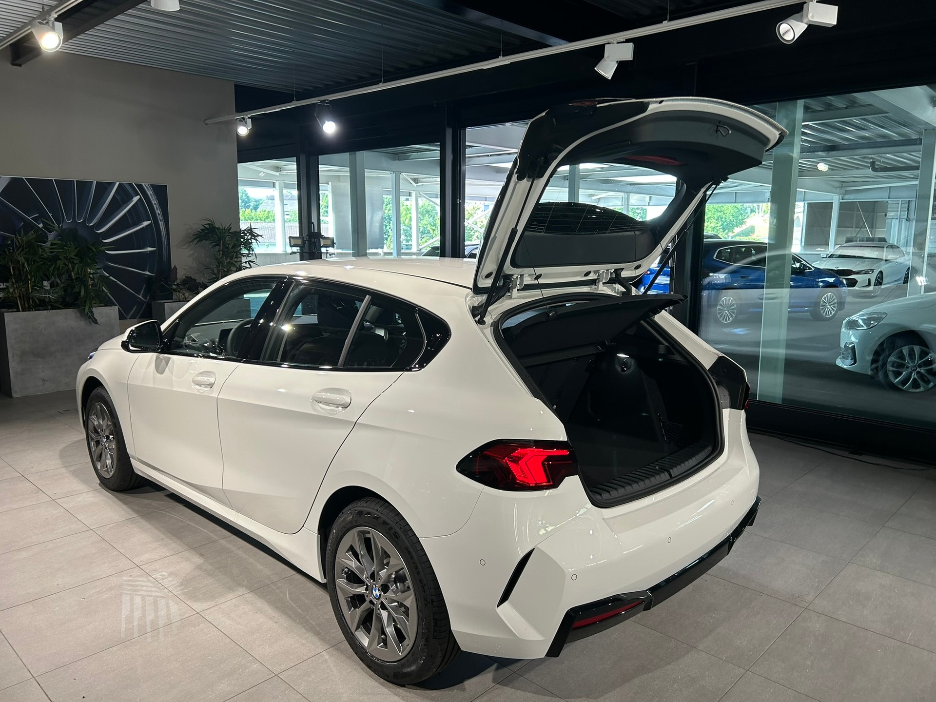 BMW 116 Steptronic-image-17