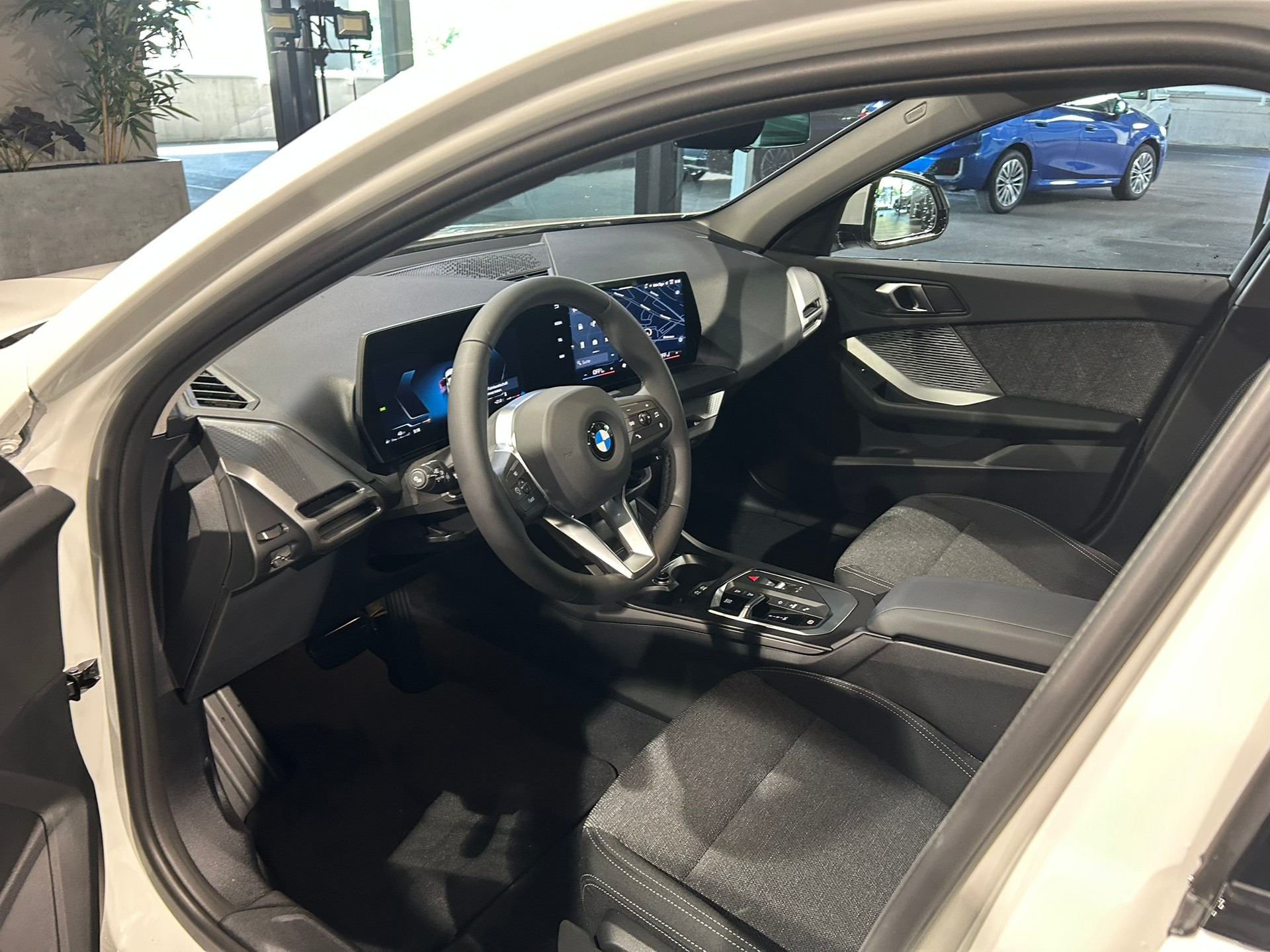 BMW 116 Steptronic-image-25