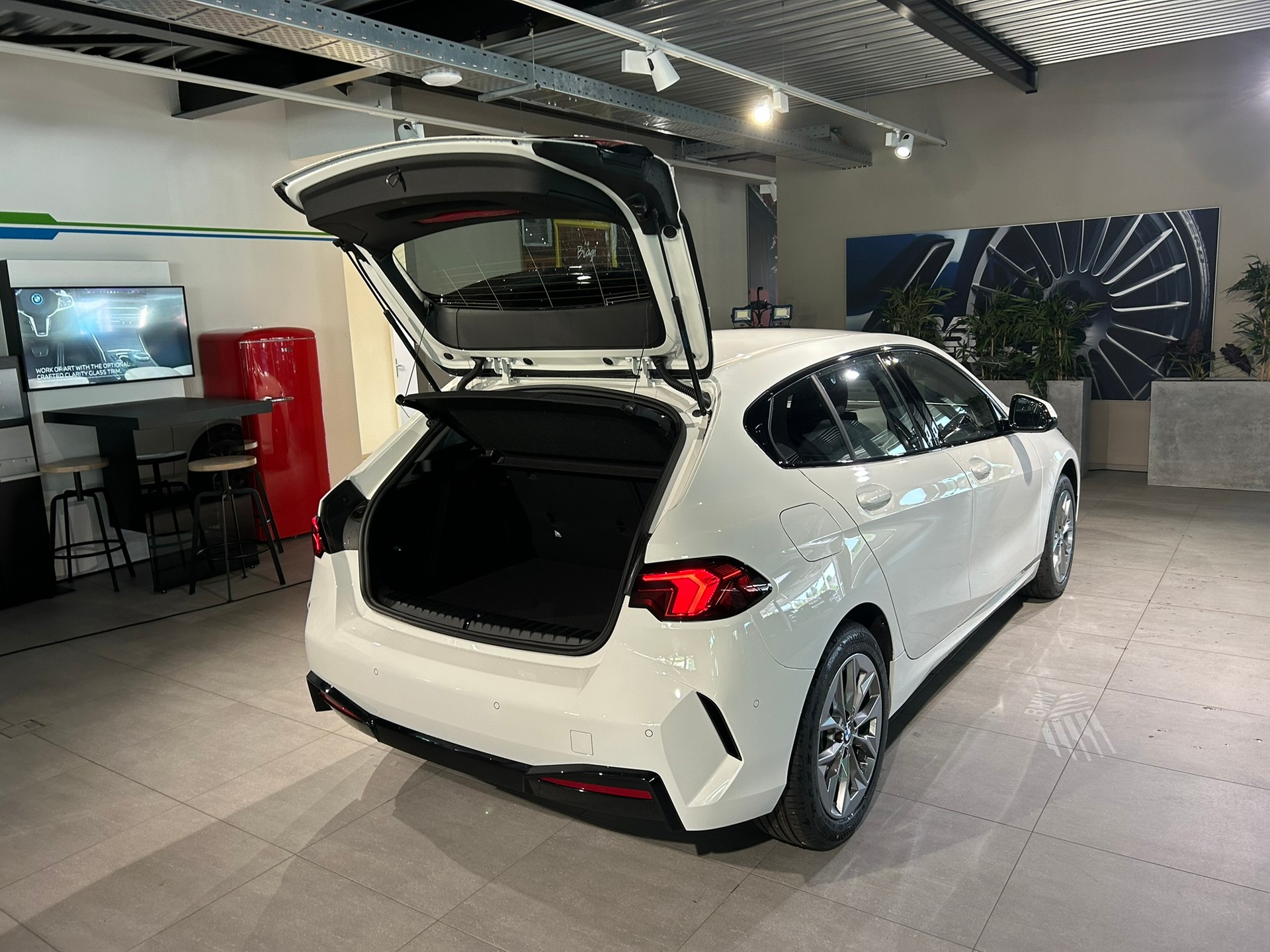 BMW 116 Steptronic-image-16