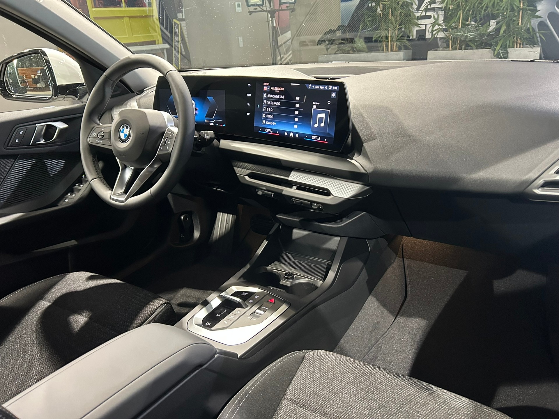 BMW 116 Steptronic-image-30