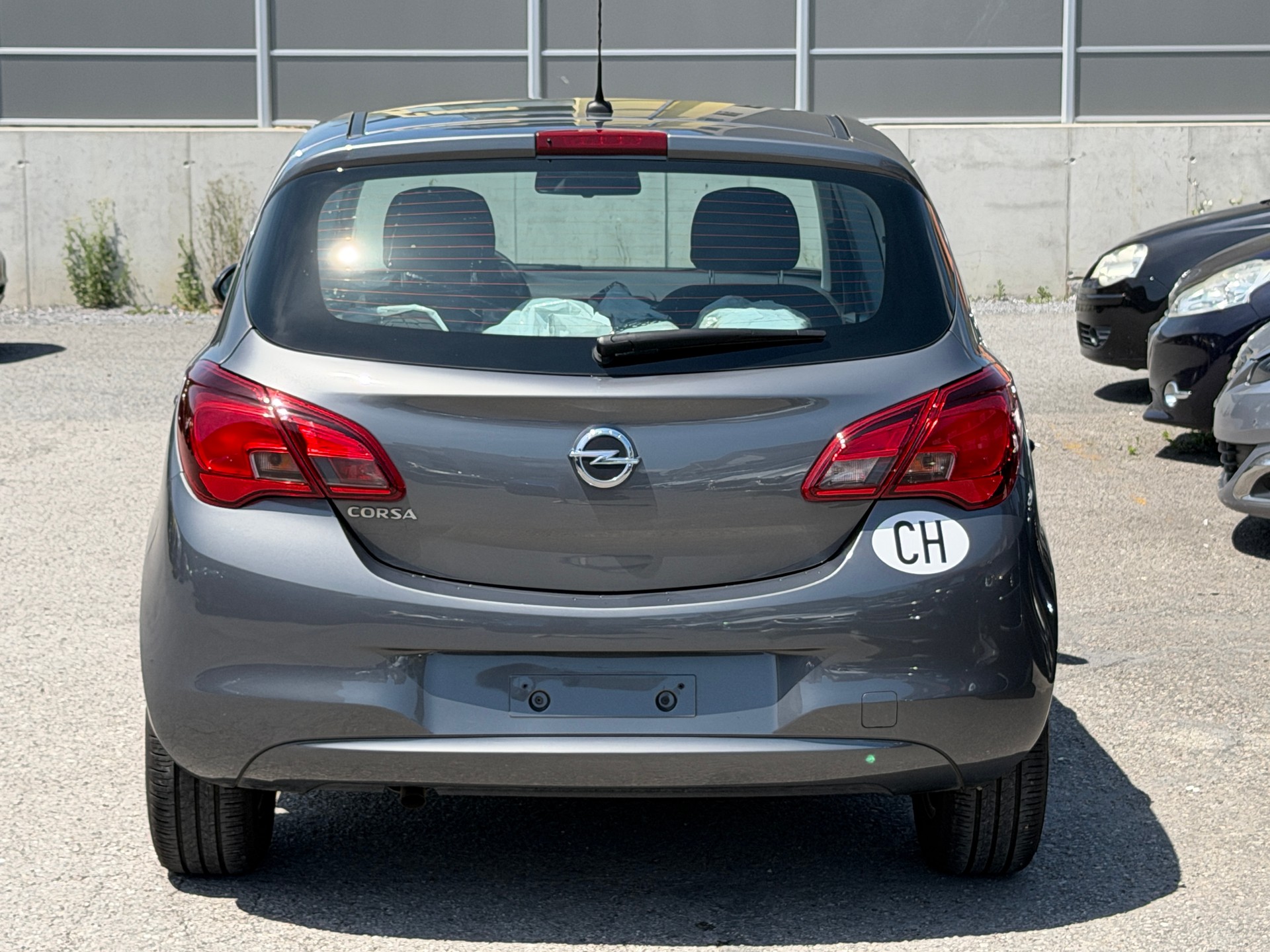 OPEL Corsa 1.4 TP Enjoy-image-12